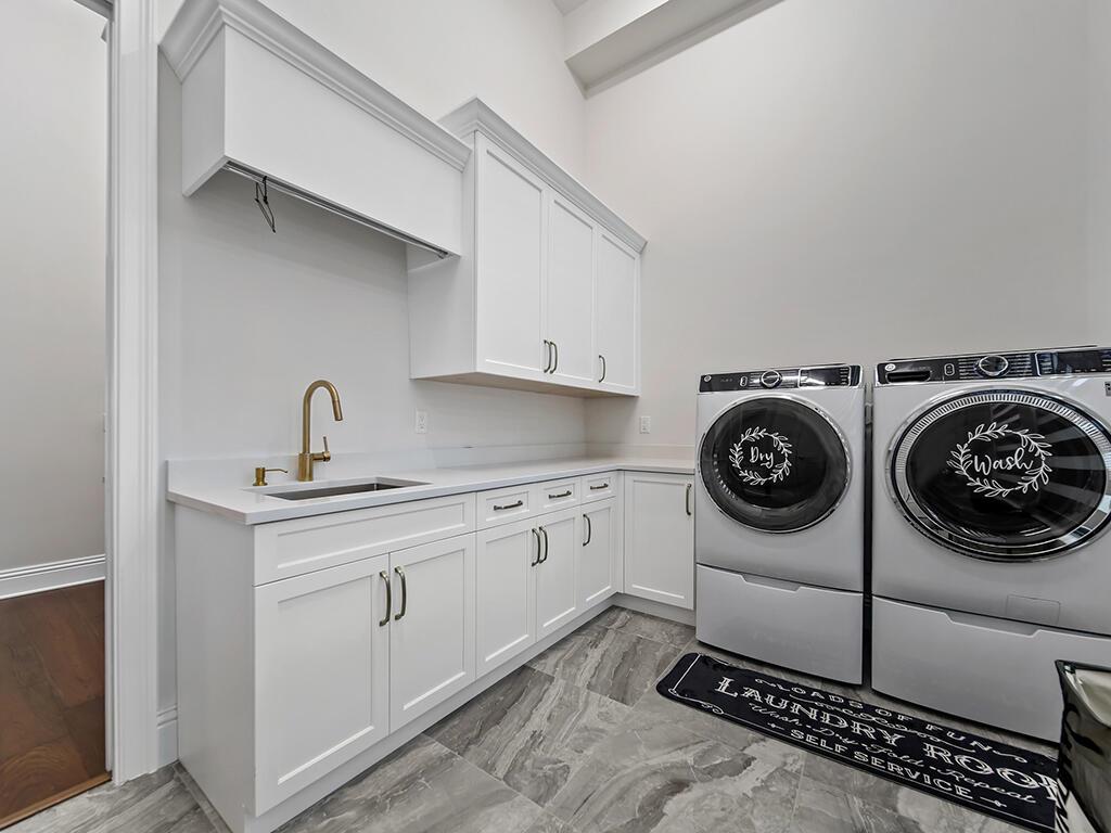 Sewalls Point - Residential