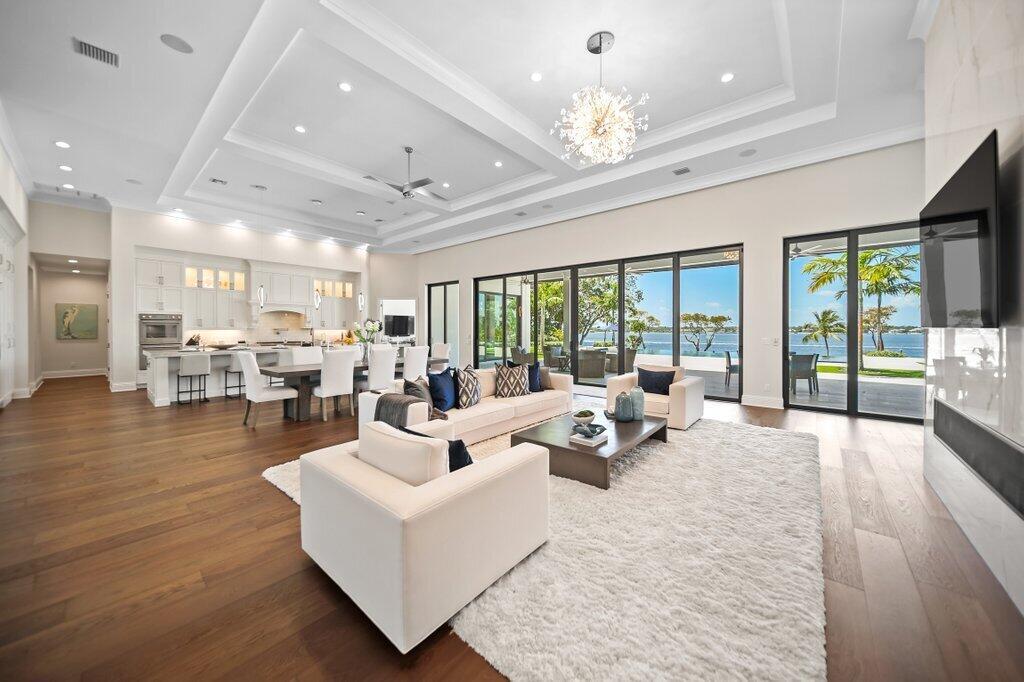 Sewalls Point - Residential