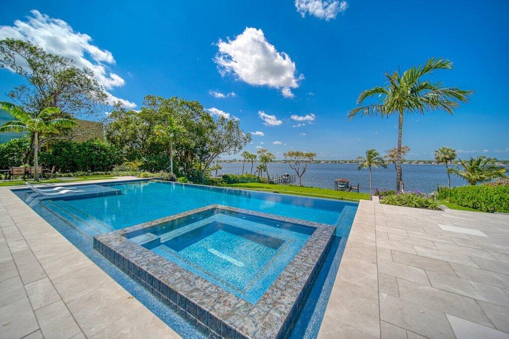 Sewalls Point - Residential