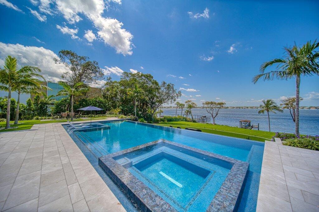 Sewalls Point - Residential