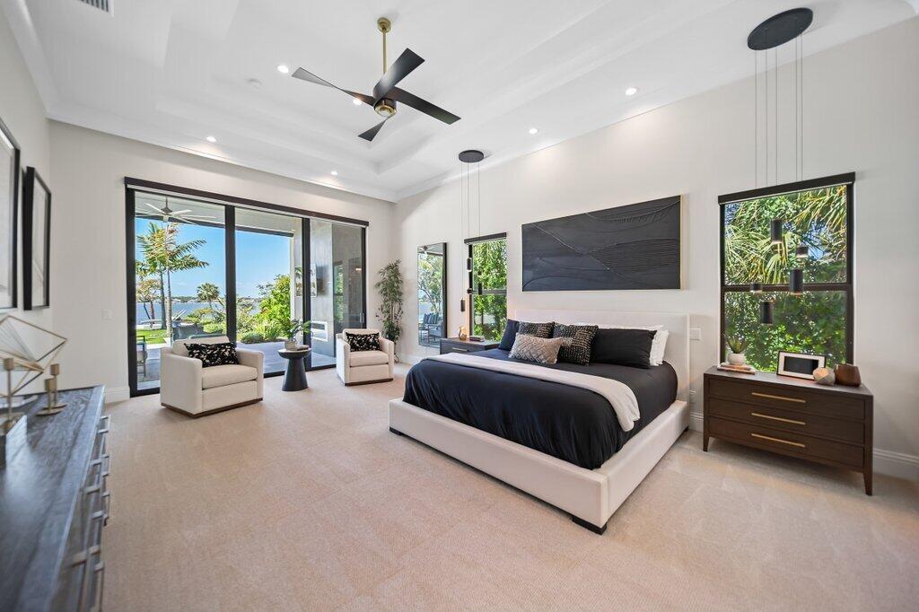 Sewalls Point - Residential