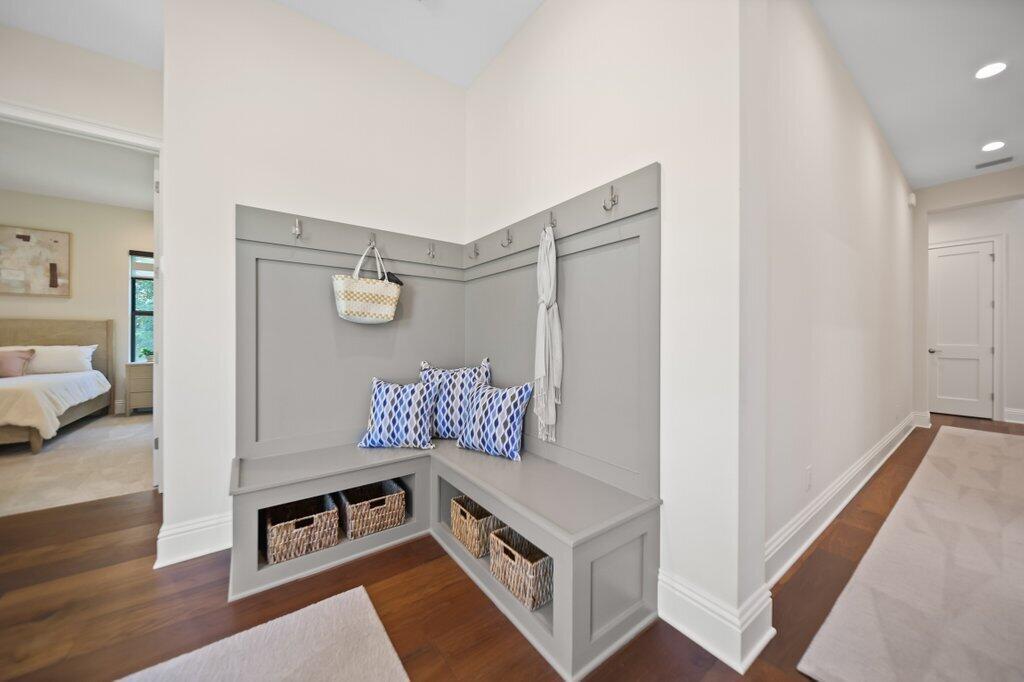 Sewalls Point - Residential