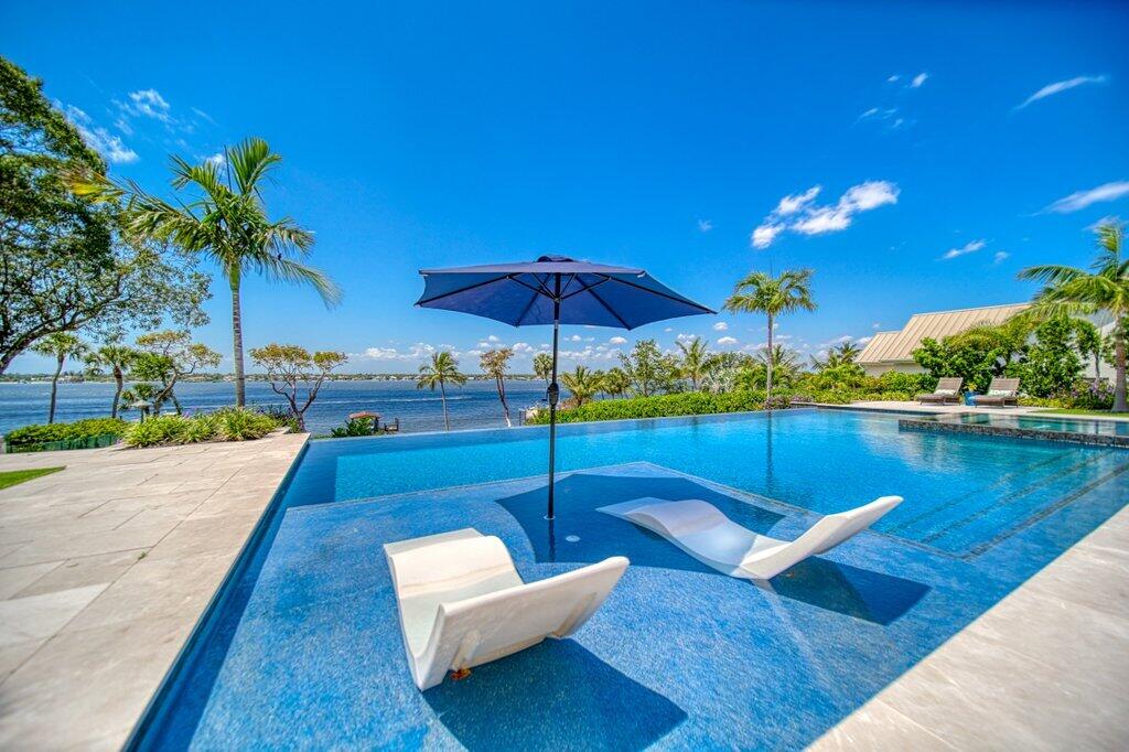 Sewalls Point - Residential