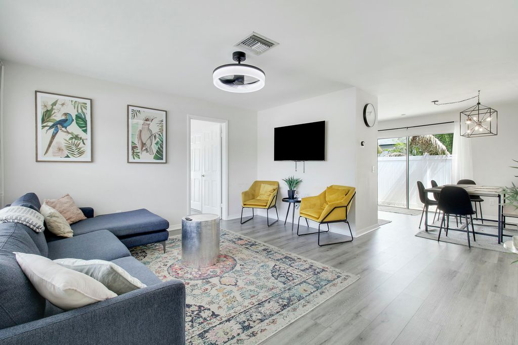 Photo of 2112 Mercer Avenue, West Palm Beach, FL 33401 (MLS # R11169652)