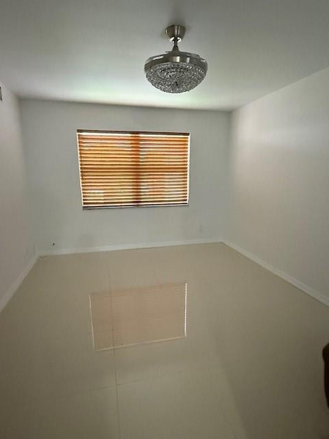 SUNRISE LAKES - Residential