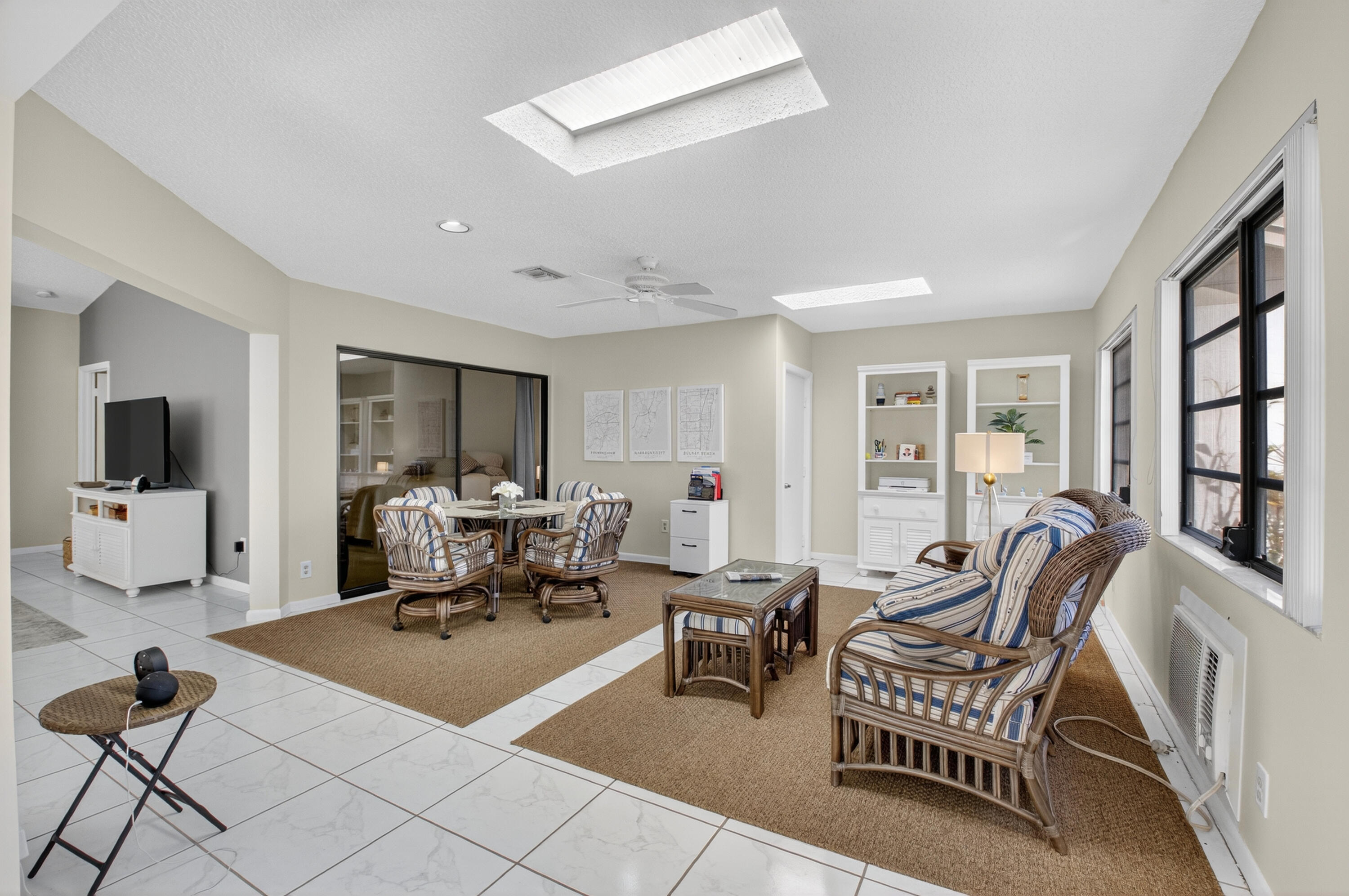 RAINBERRY BAY SEC 10 - Residential