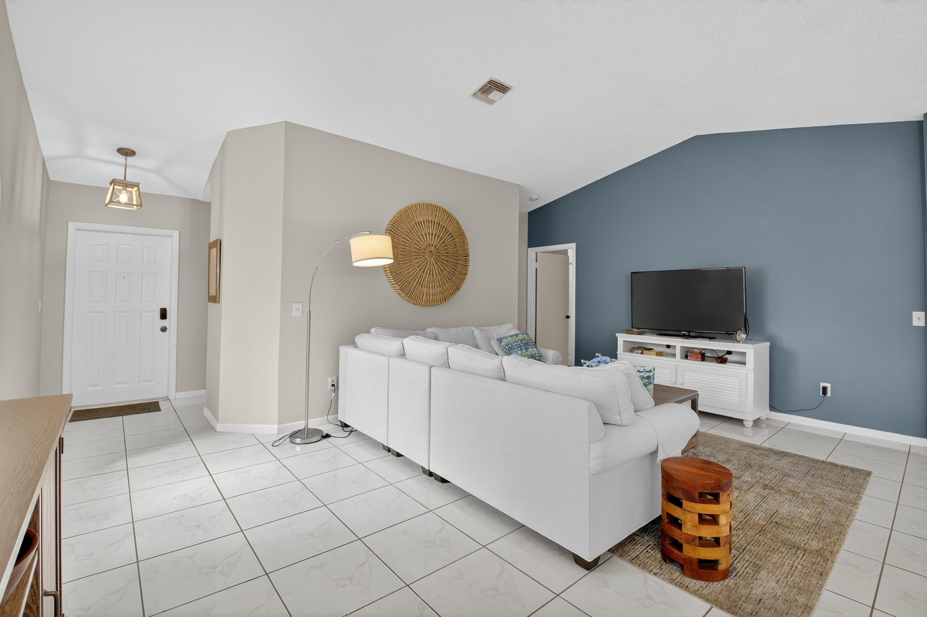 RAINBERRY BAY SEC 10 - Residential