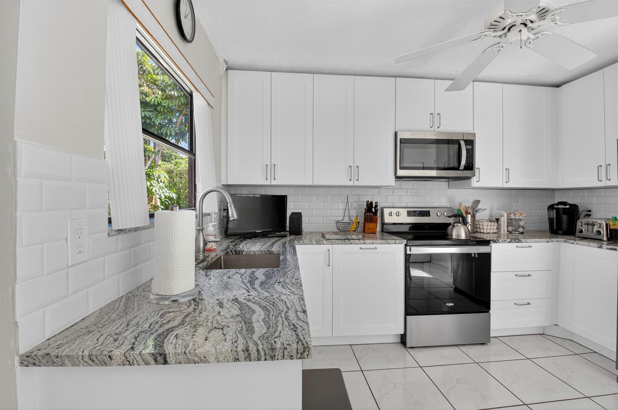 1301 NW 23rd Lane