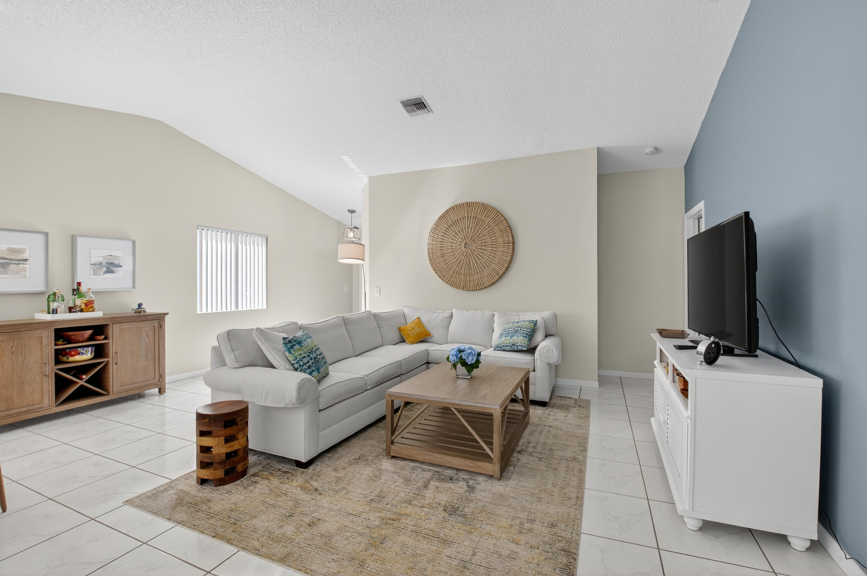 RAINBERRY BAY SEC 10 - Residential