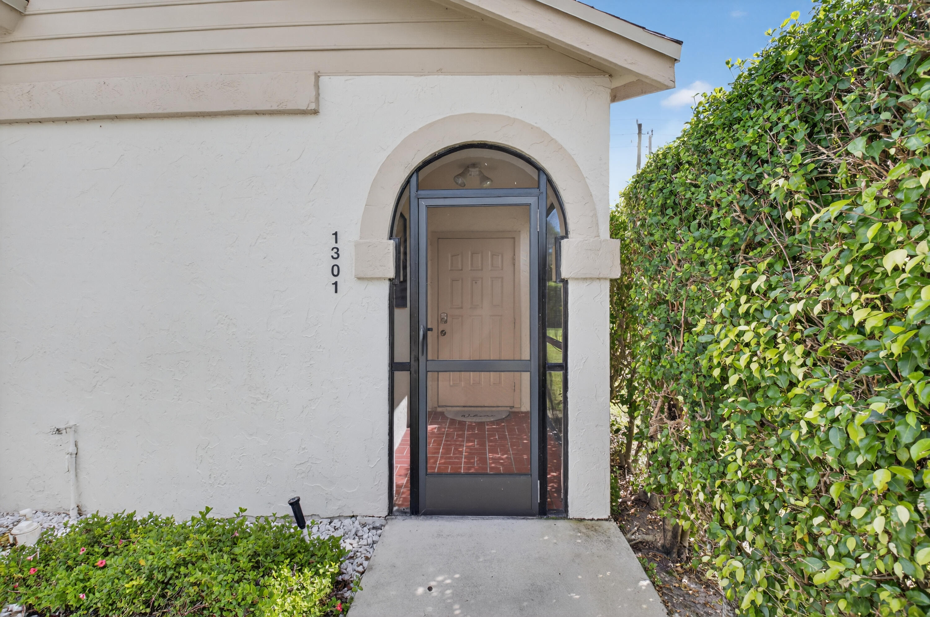 RAINBERRY BAY SEC 10 - Residential