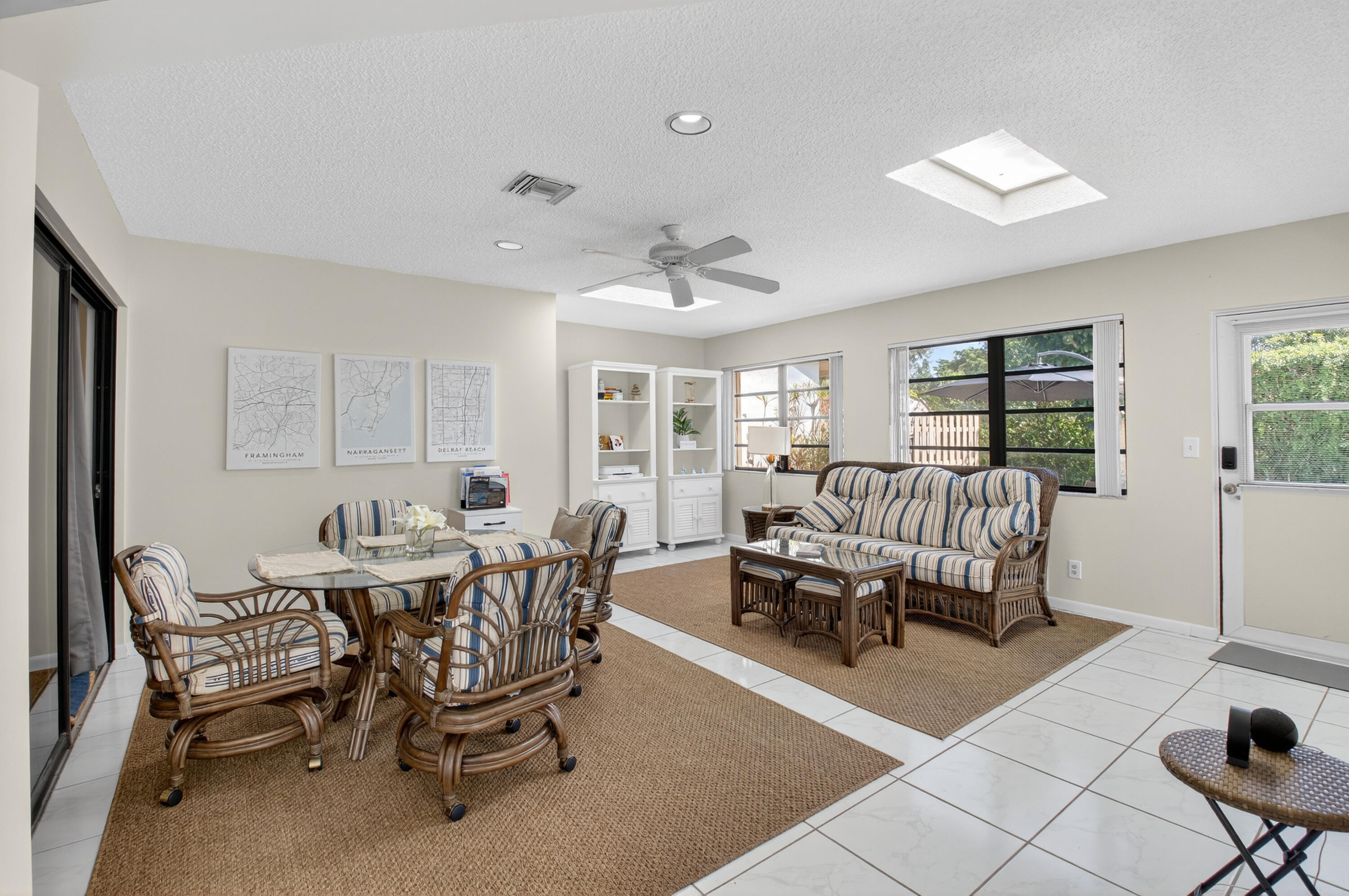 RAINBERRY BAY SEC 10 - Residential