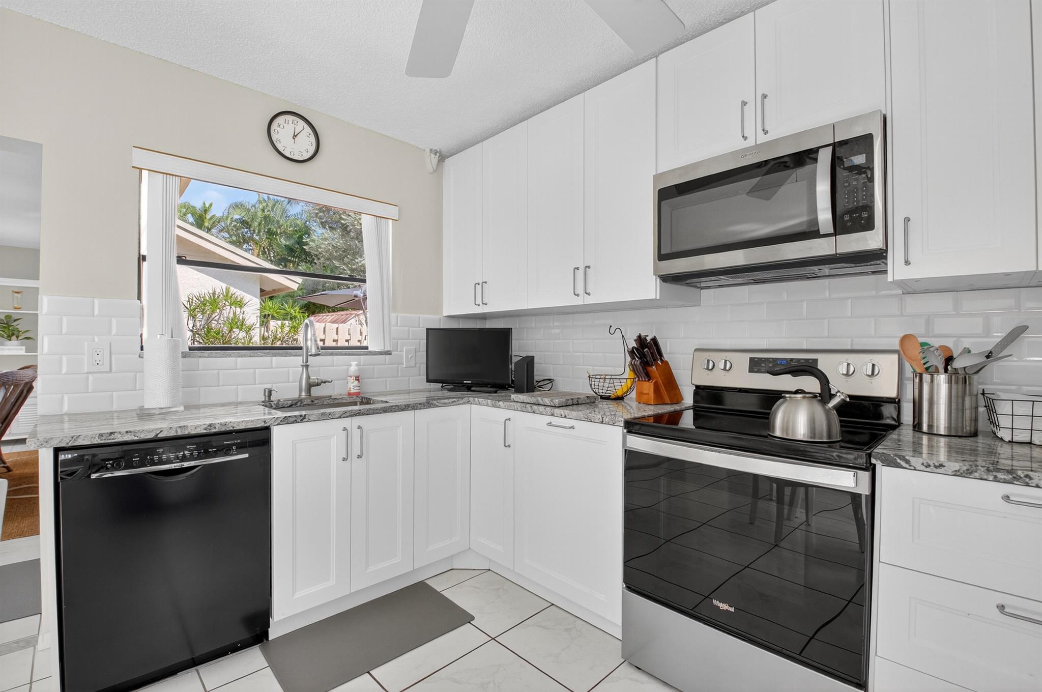 1301 NW 23rd Lane