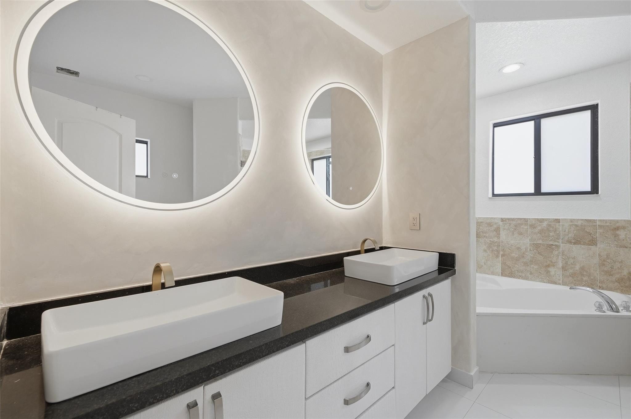 OAKLAND SUBDIVISION - Residential