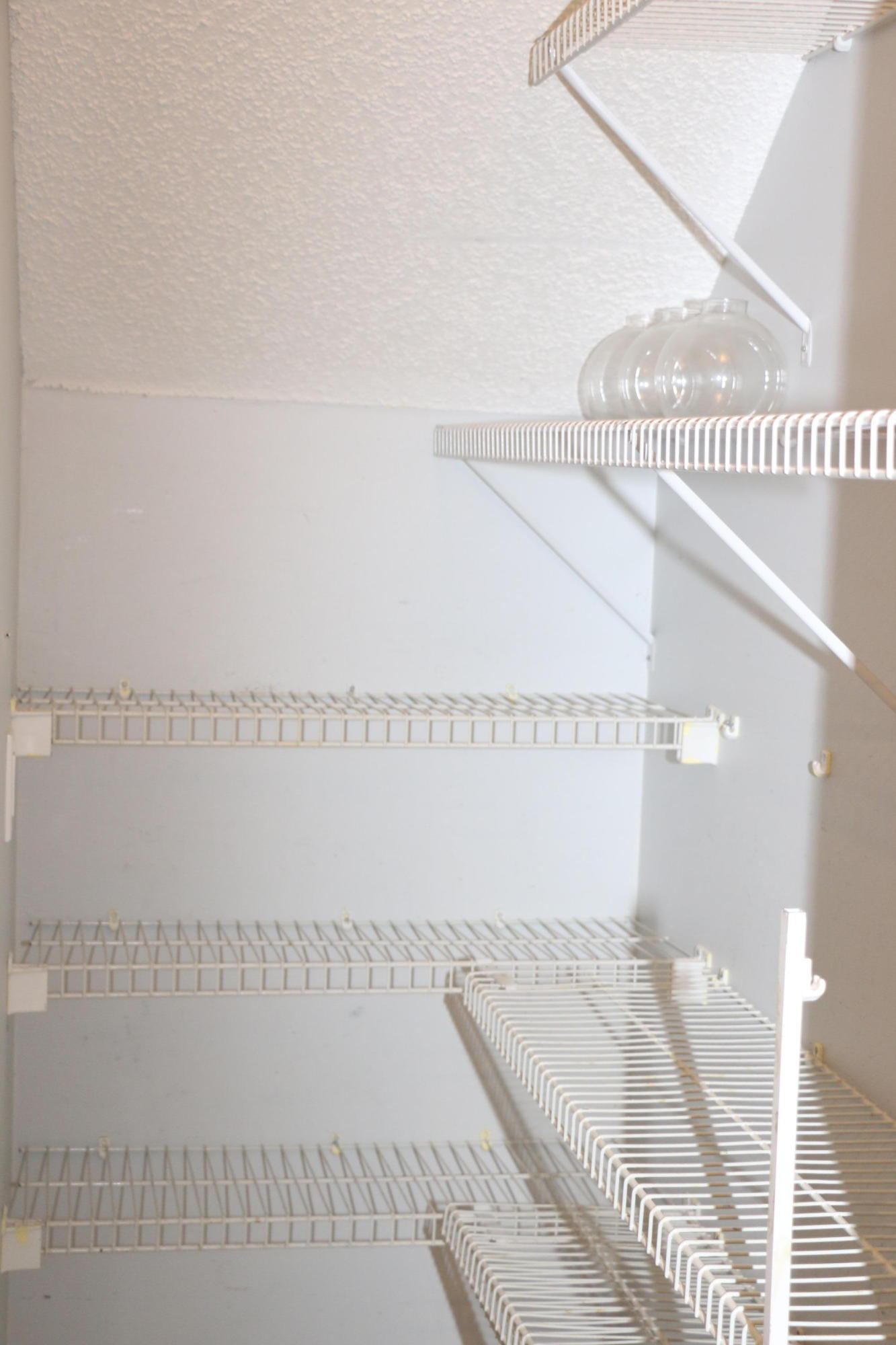 CORAL BAY - Residential Lease