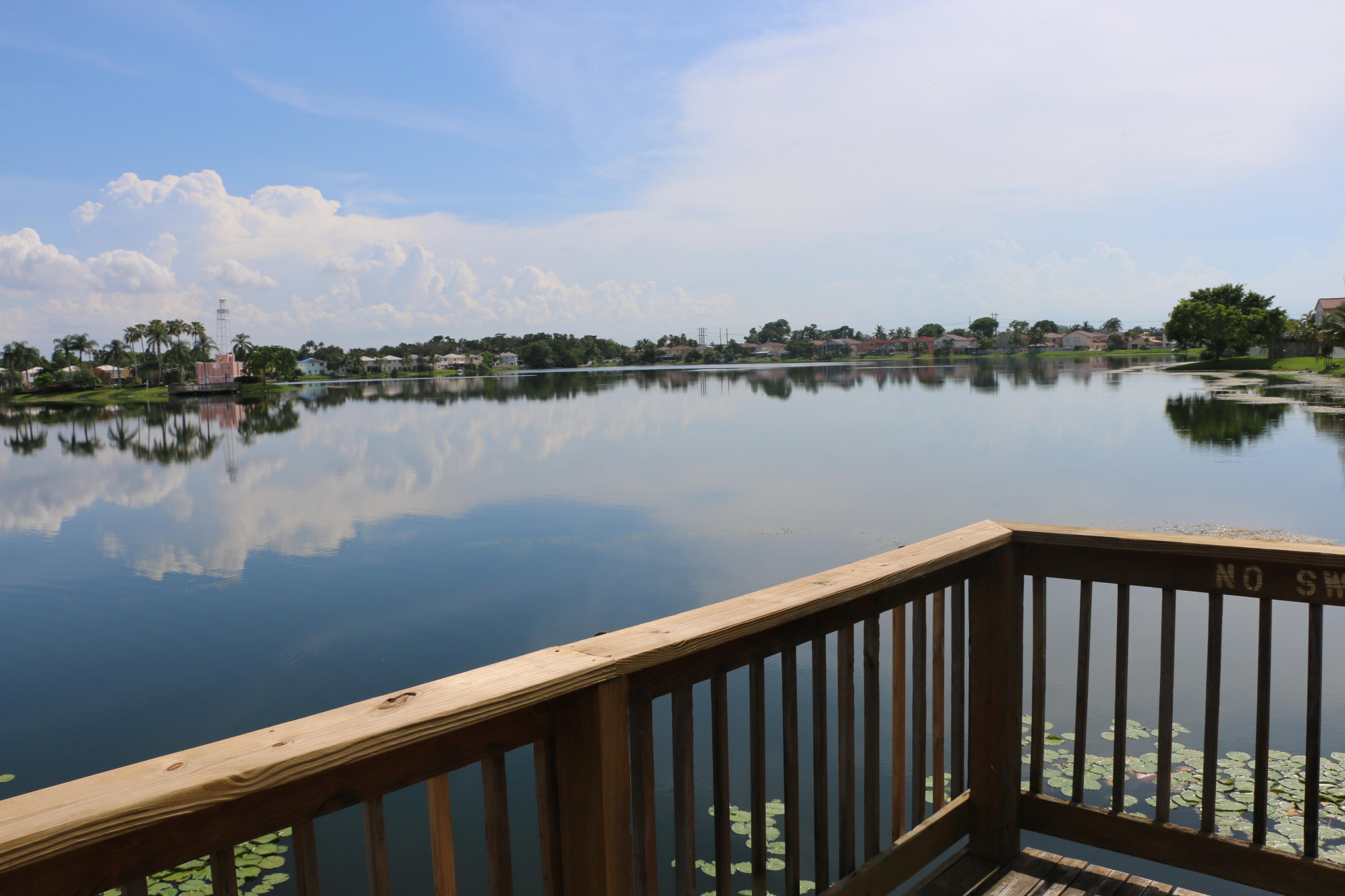 CORAL BAY - Residential Lease