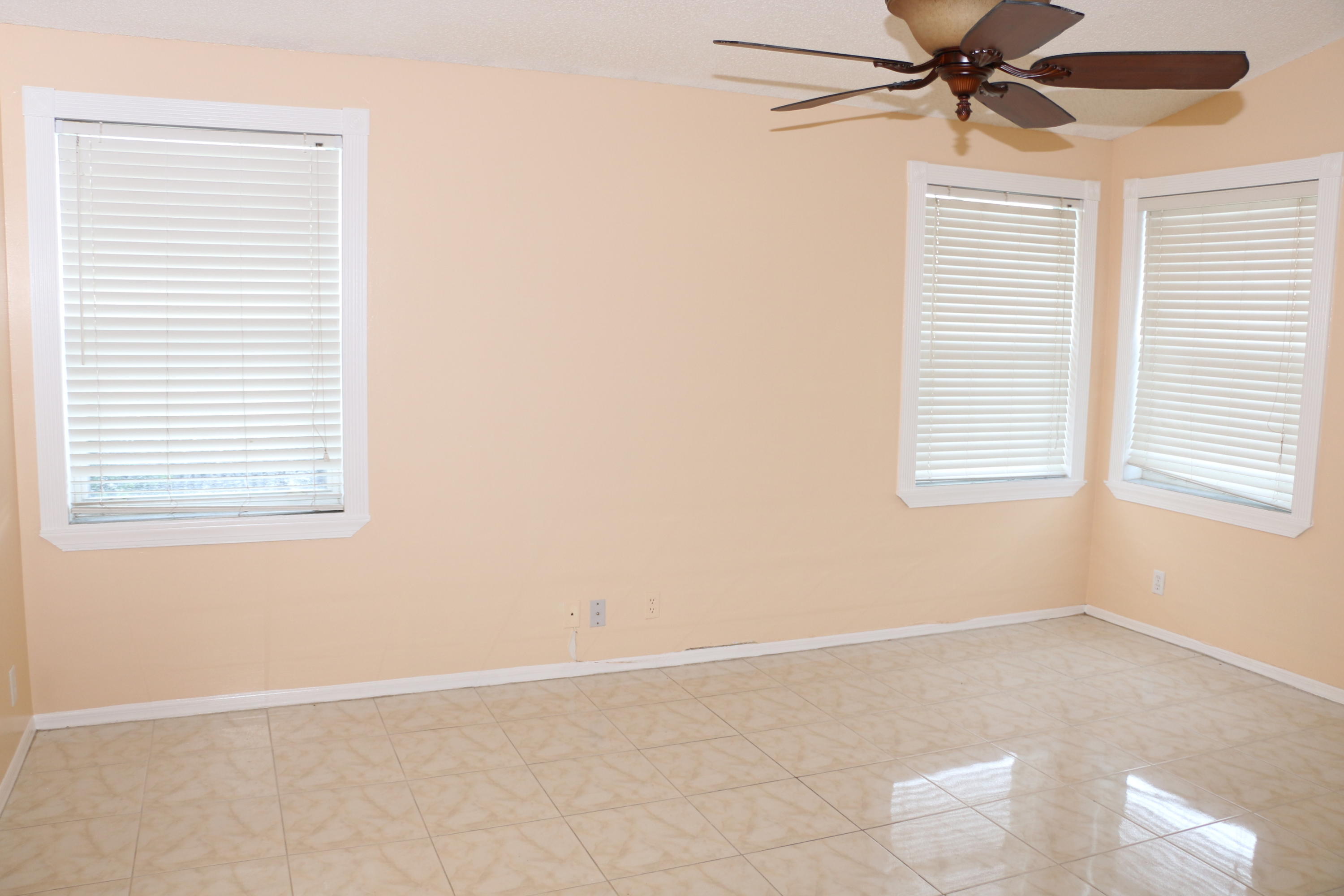 CORAL BAY - Residential Lease