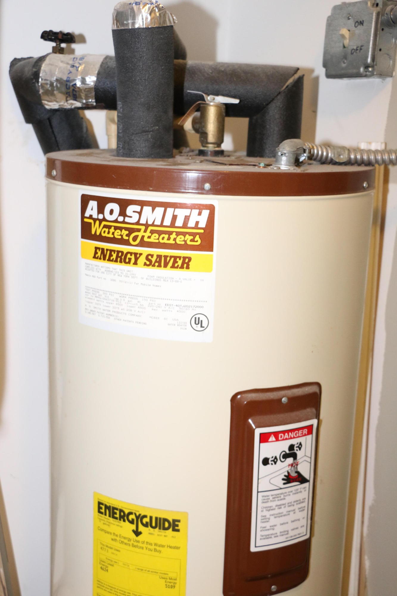 CORAL BAY - Residential Lease