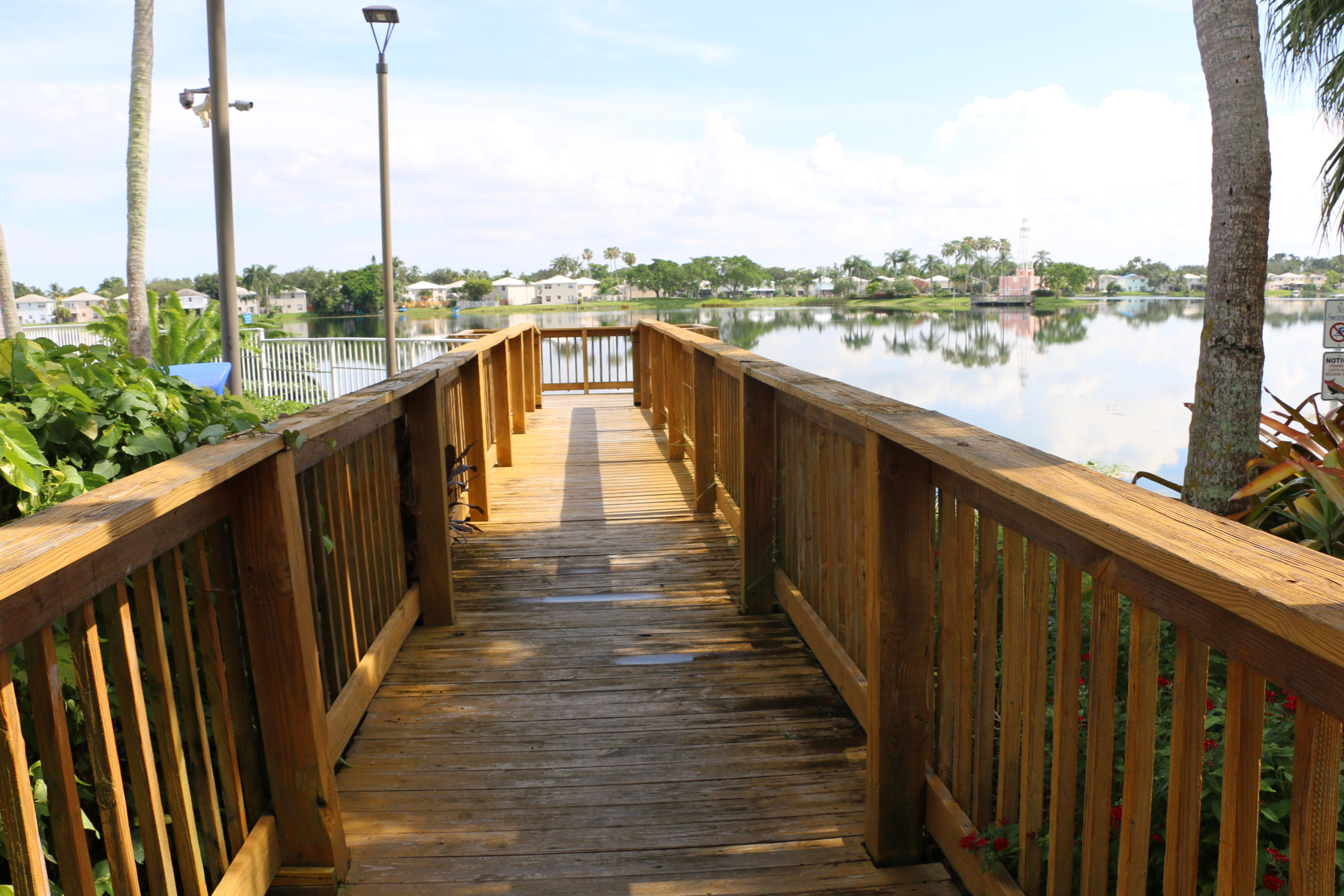 CORAL BAY - Residential Lease