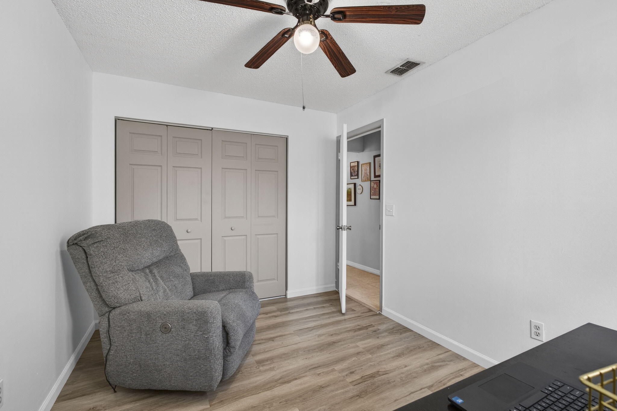 COUNTERPOINT ESTATES 11 - Residential