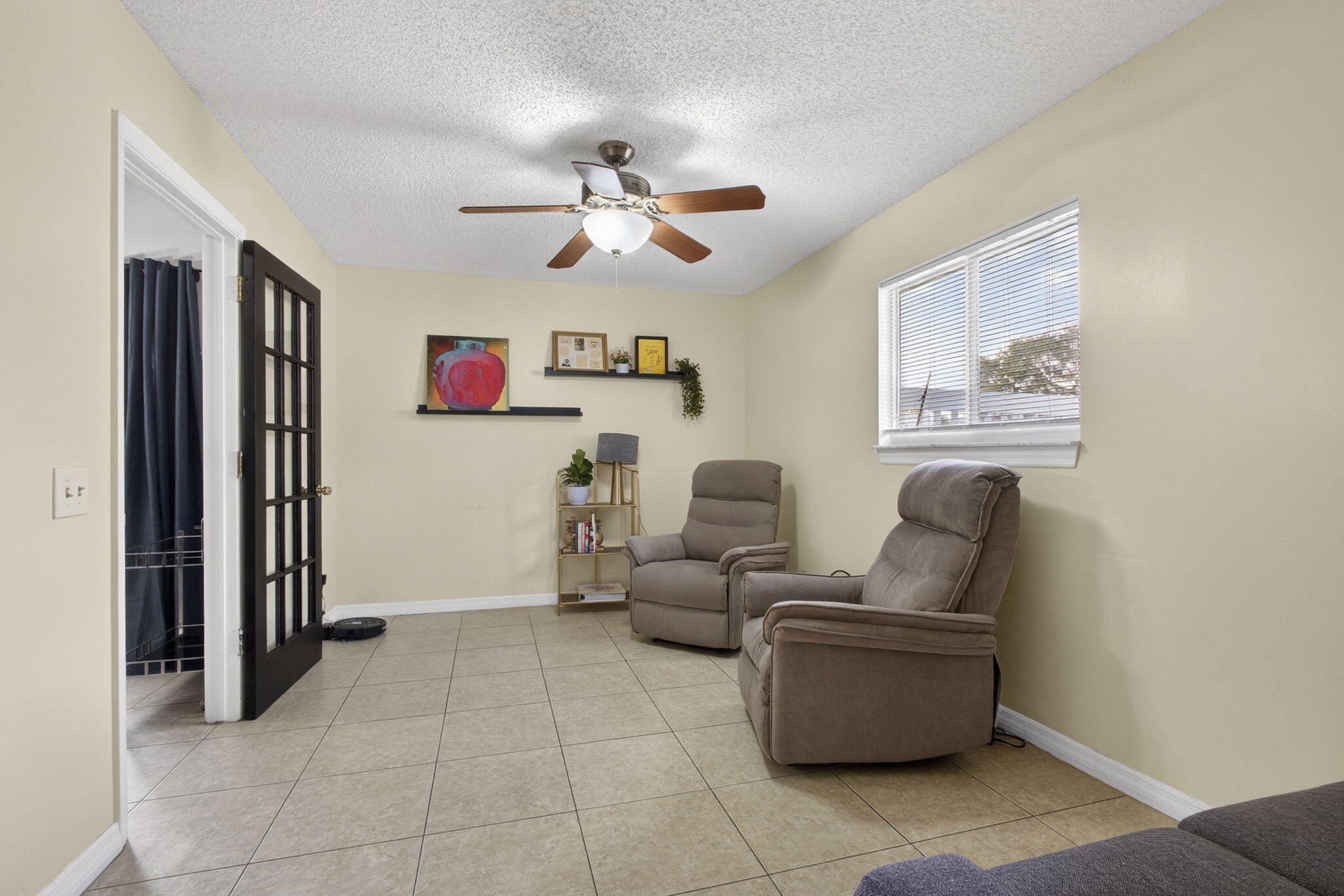 COUNTERPOINT ESTATES 11 - Residential