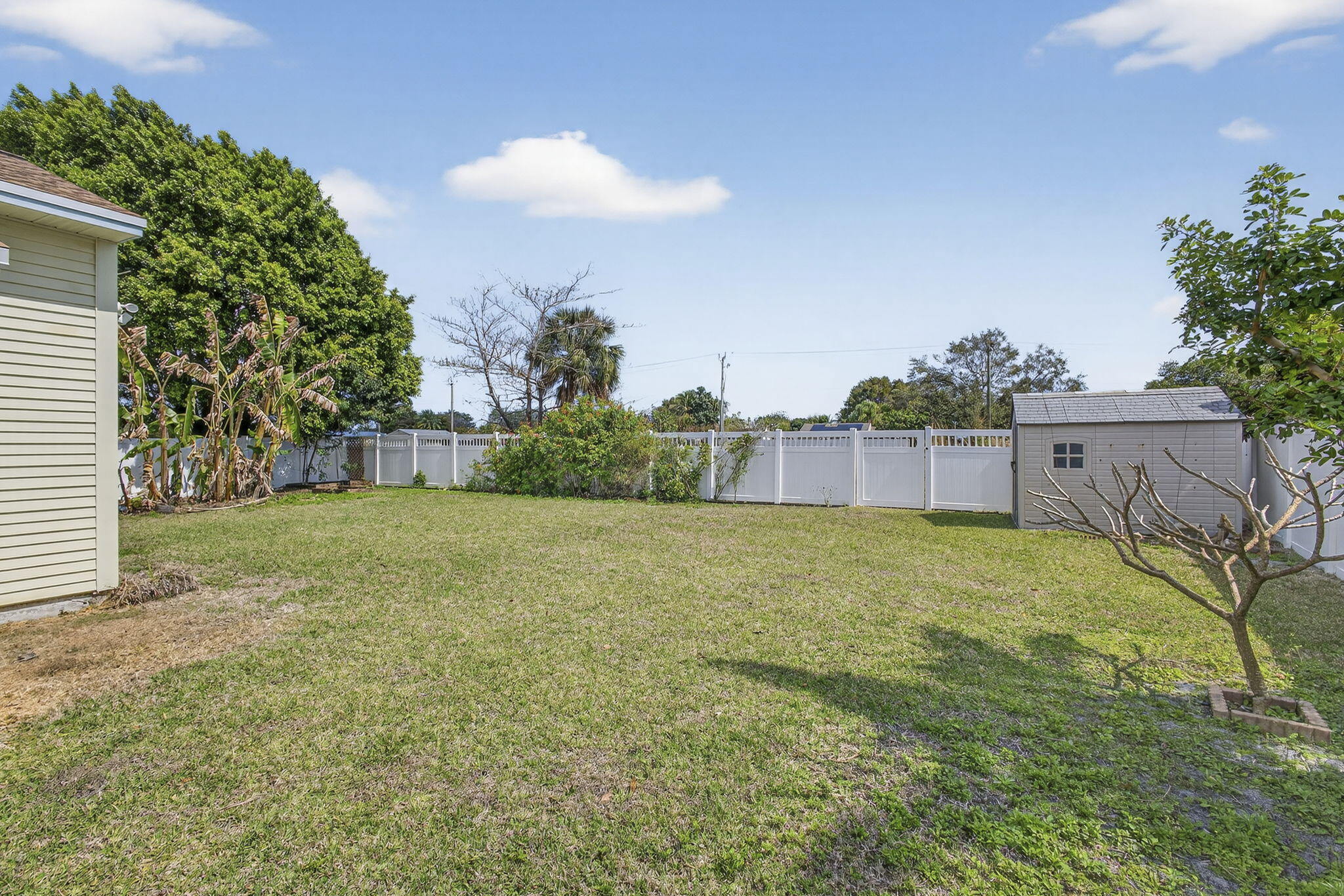 COUNTERPOINT ESTATES 11 - Residential