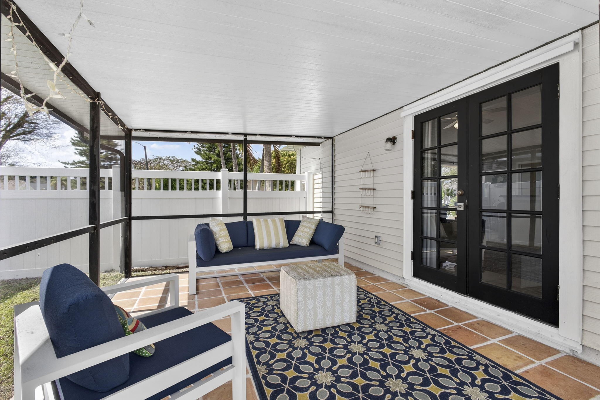 COUNTERPOINT ESTATES 11 - Residential