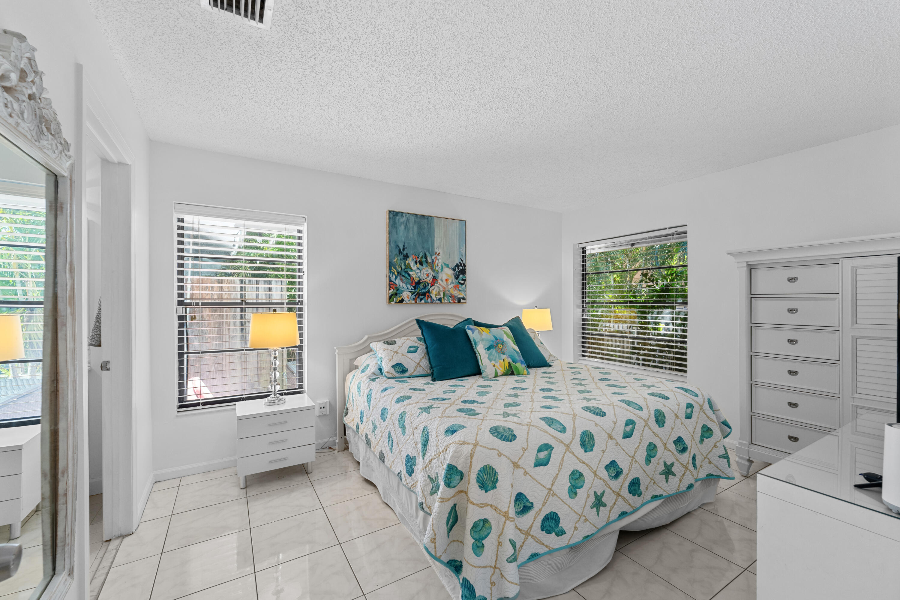 TROPIC ISLE - Residential Lease