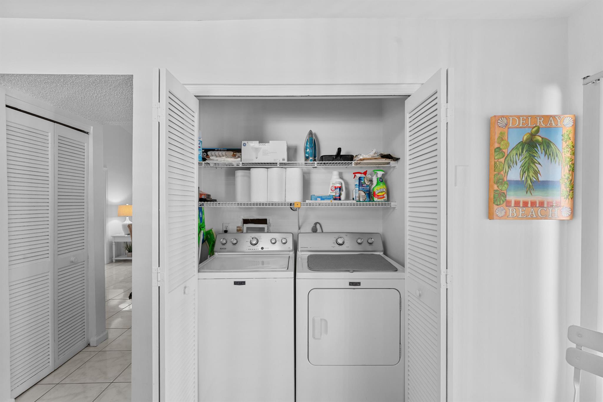 TROPIC ISLE - Residential Lease