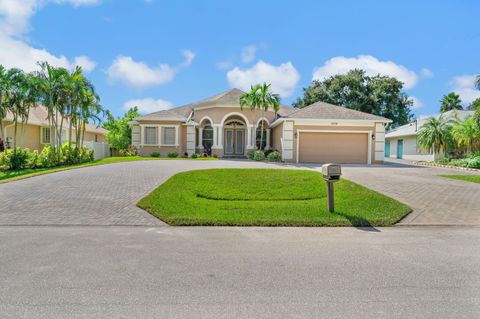 1438 SW Apache Avenue Port St Lucie FL 34953