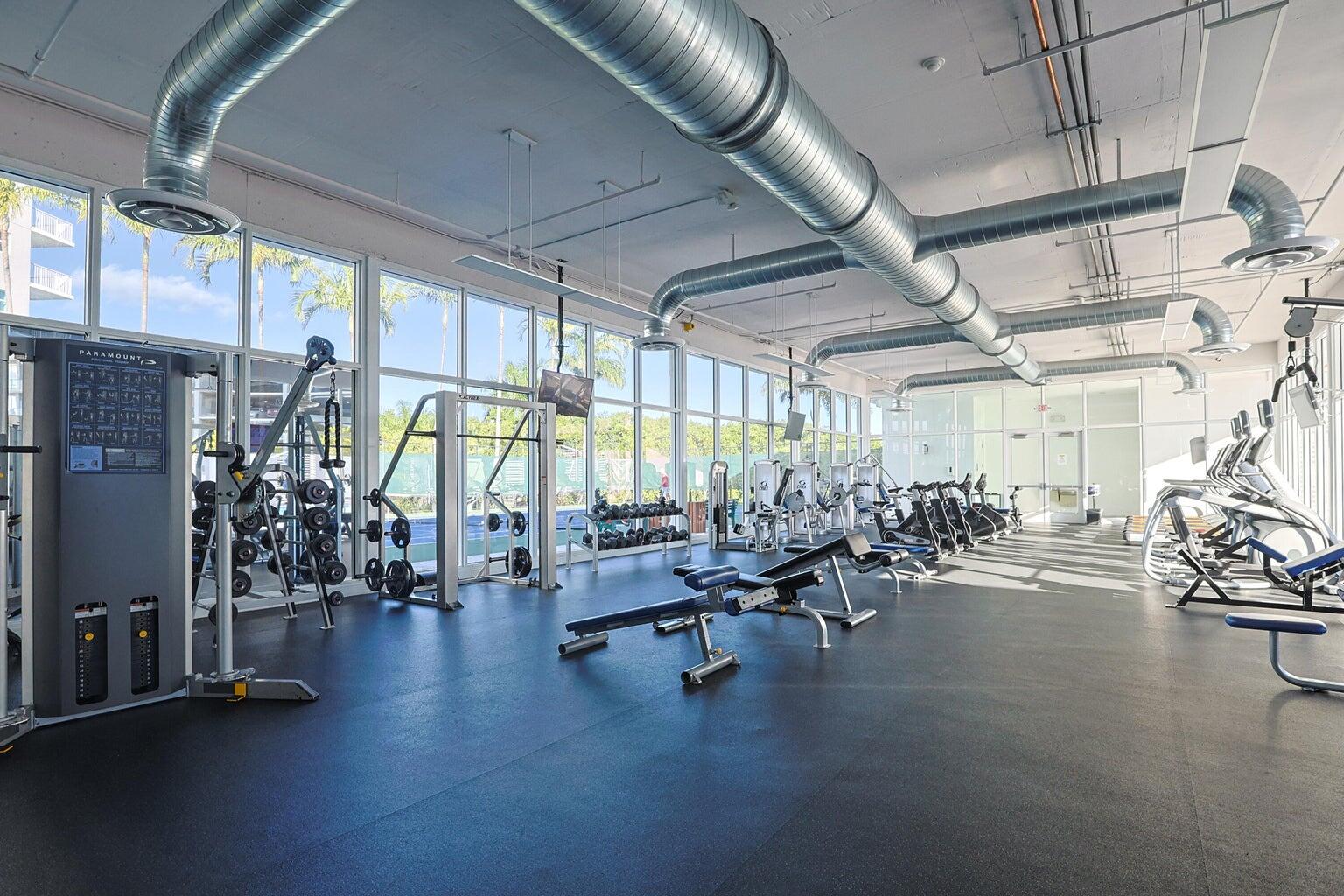 THE OAKS I CONDO - Residential