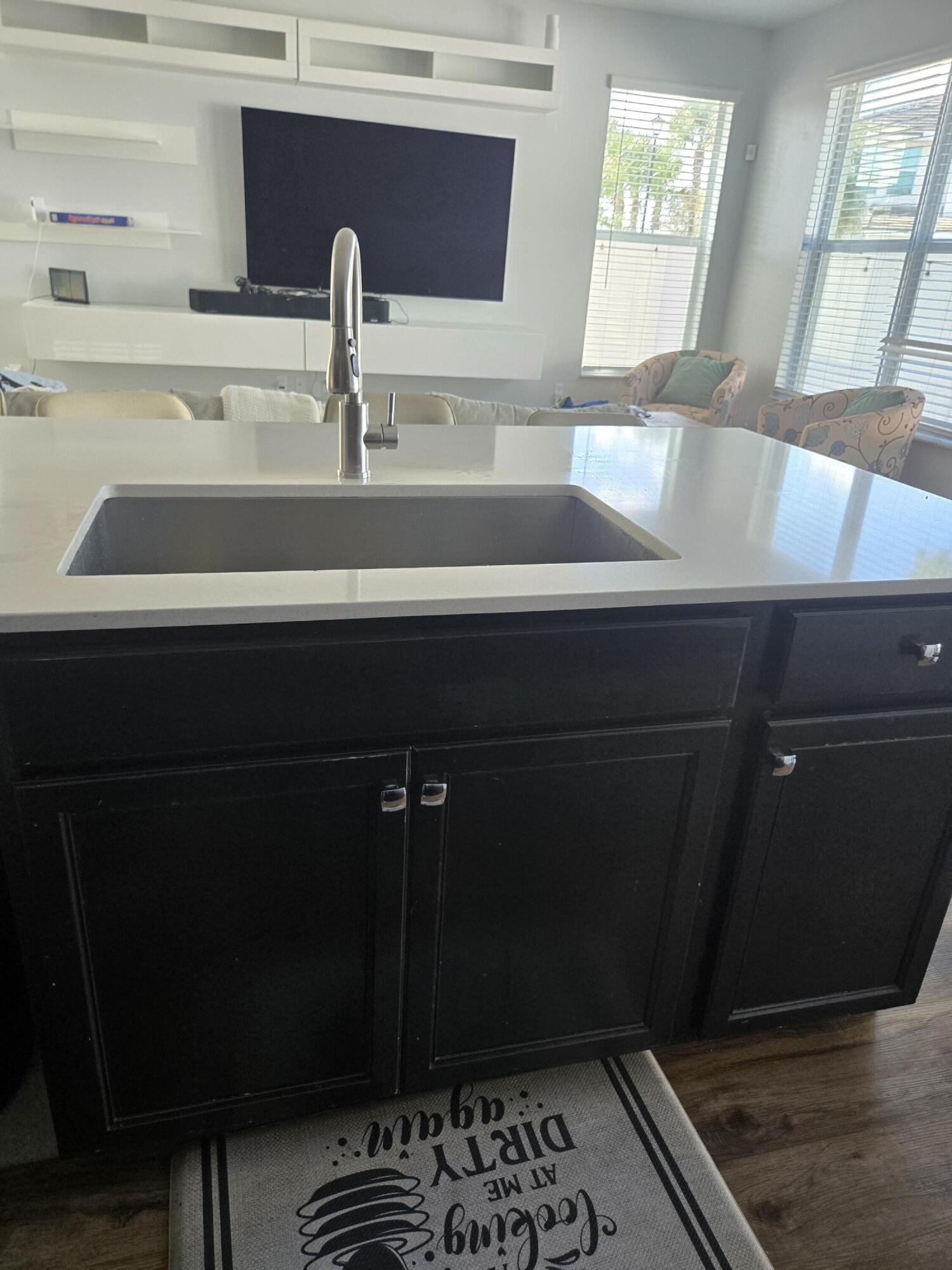 CRYSTAL LAKE 1ST SEC - Residential Lease