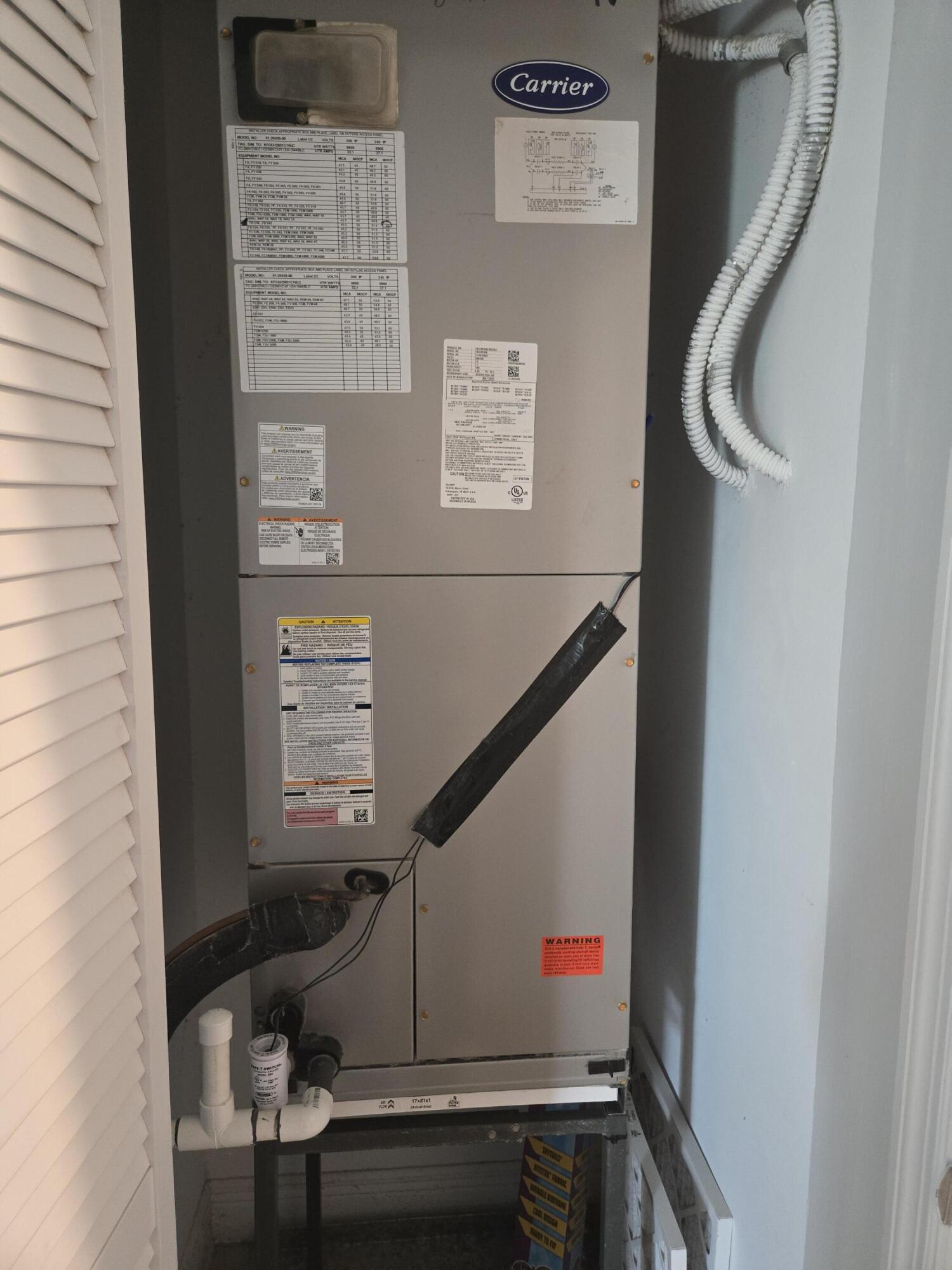 CRYSTAL LAKE 1ST SEC - Residential Lease