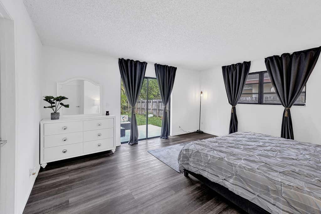 Photo of 1115 NE 1st Court #B, Hallandale Beach, FL 33009 (MLS # B26054673)