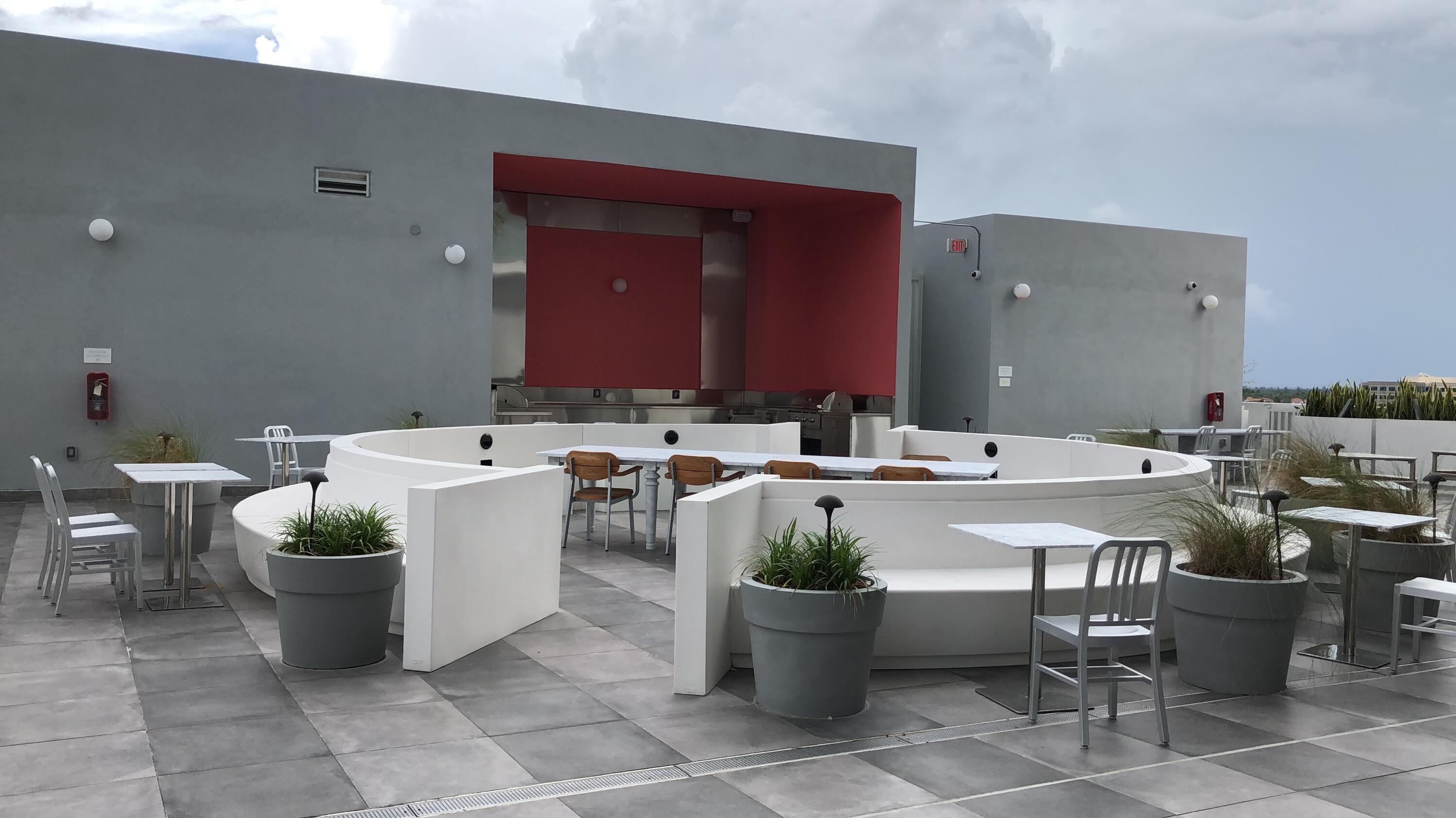 METROPICA NORTH TOWER ONE - Residential