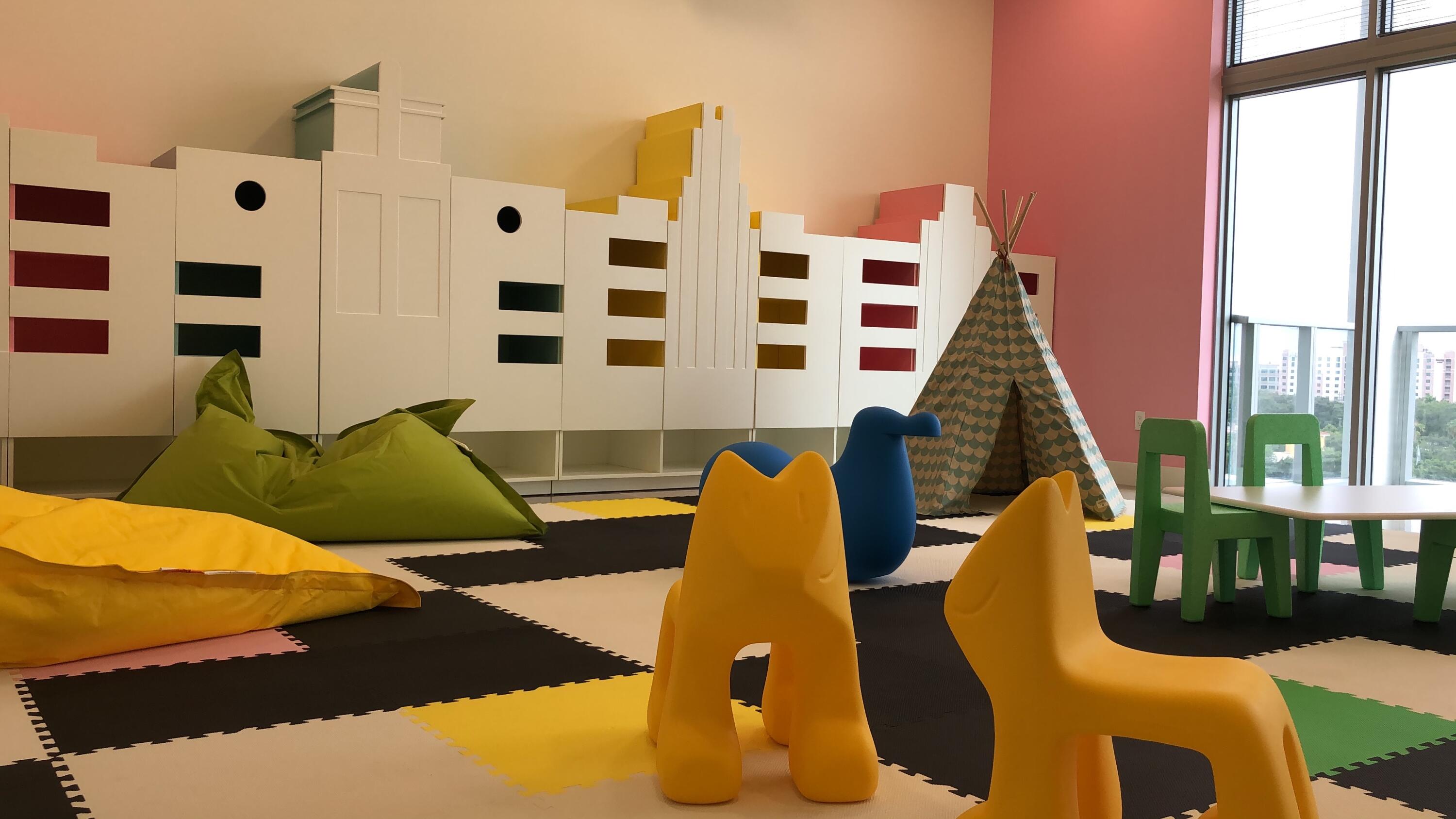 METROPICA NORTH TOWER ONE - Residential