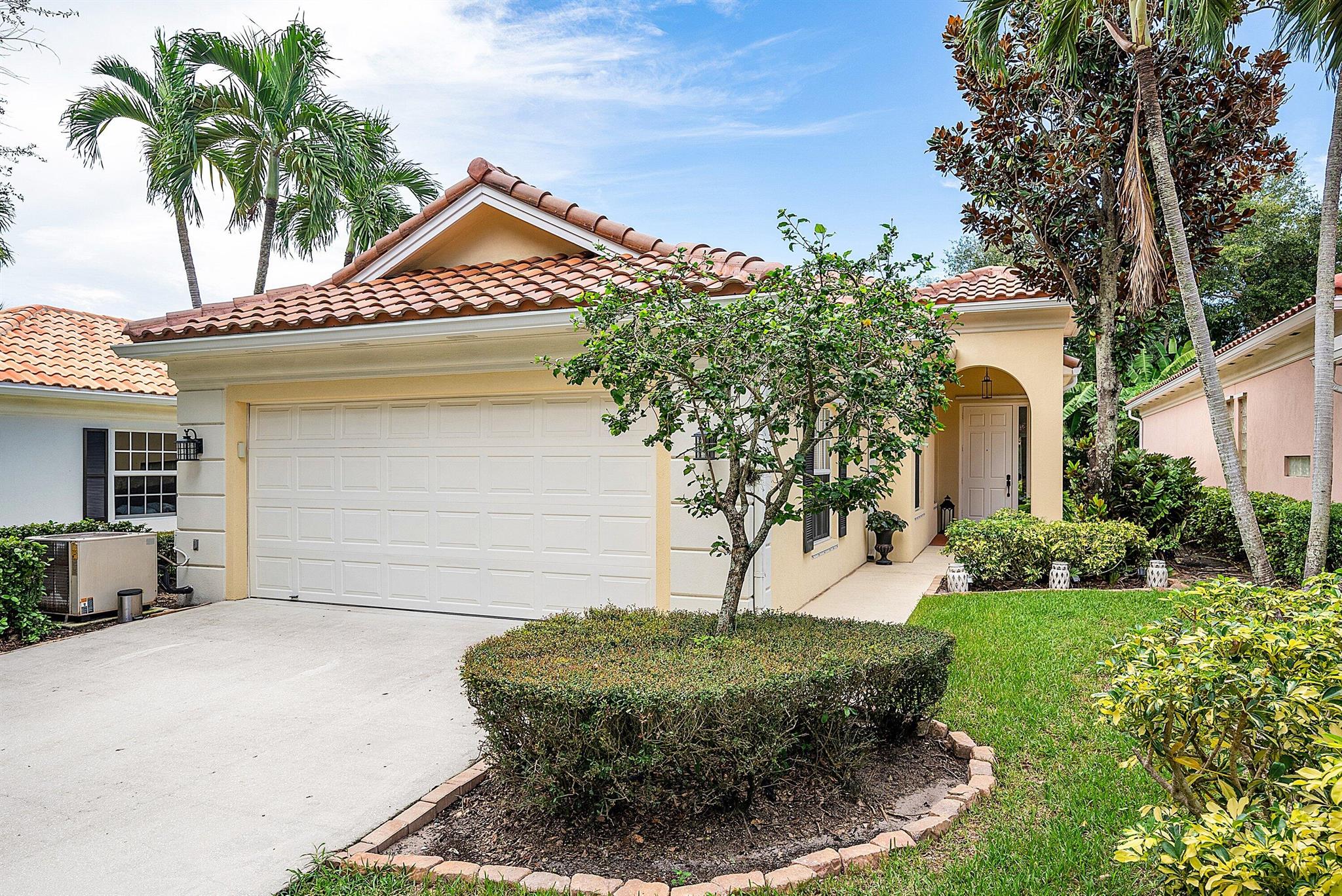 2048 Valencia Drive
