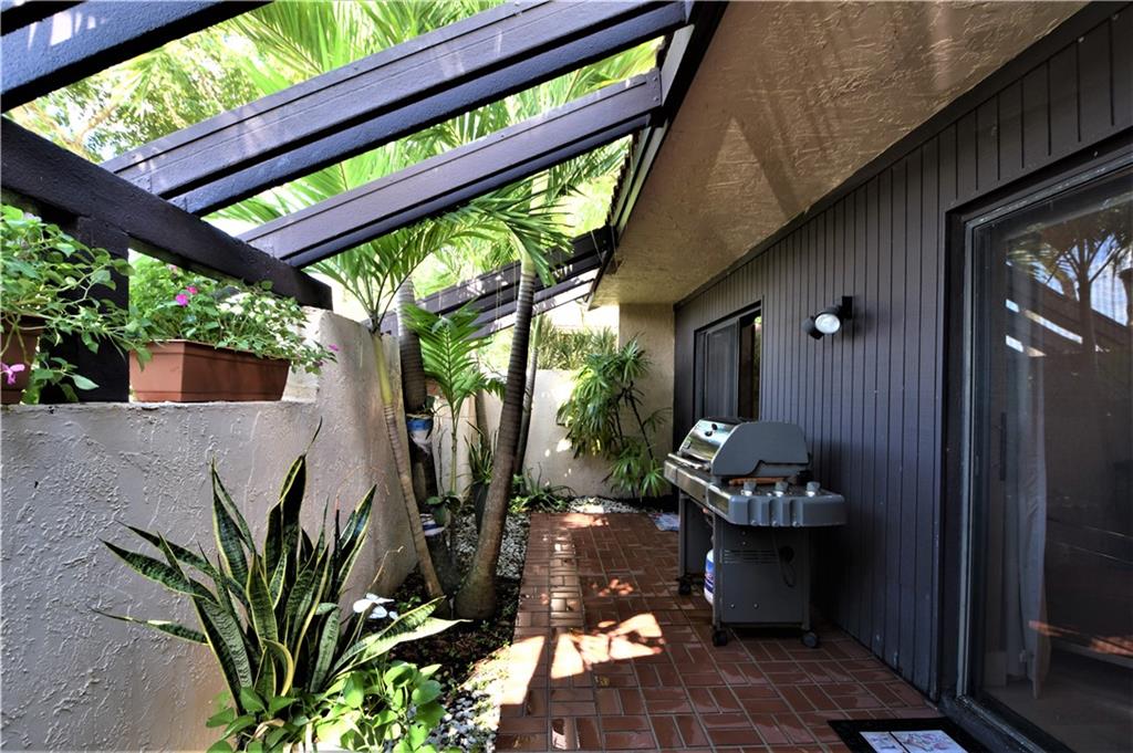 Pines of Boca Lago - Residential