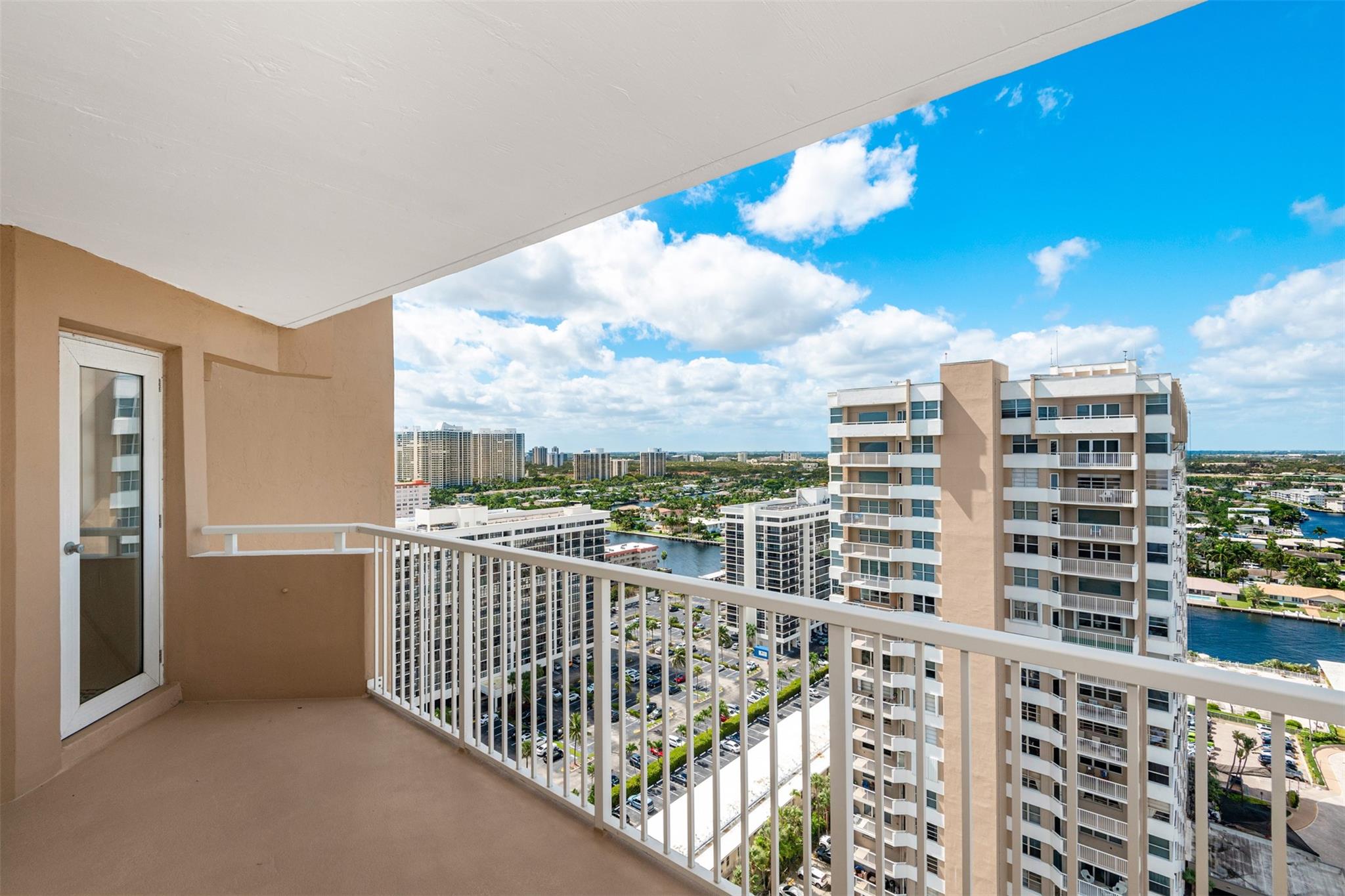 HEMISPHERES CONDO - Residential