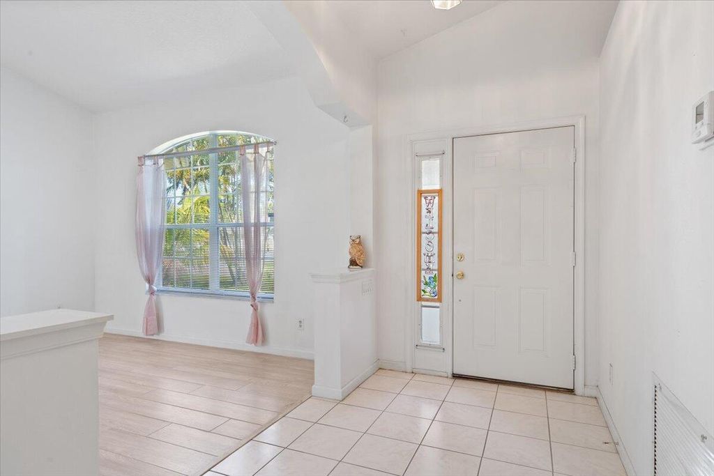 Photo of 531 SE Evergreen Terrace, Port Saint Lucie, FL 34983 (MLS # R11092029)