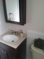 EDGEWOOD CONDO - Residential