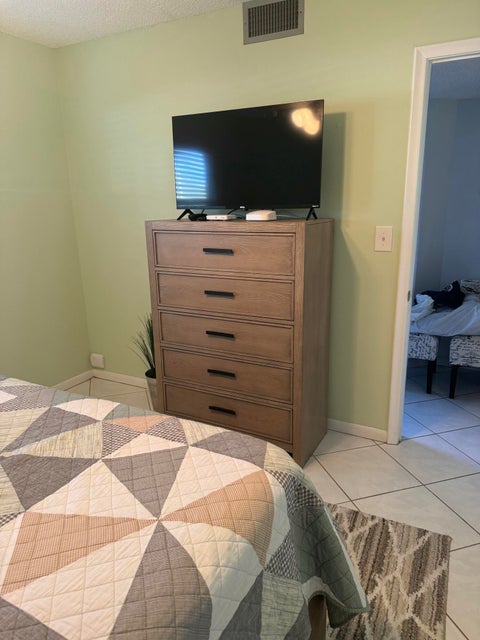 Tiny photo for 1503 CAYMAN Way #B1, Coconut Creek, FL 33066 (MLS # B26086670)
