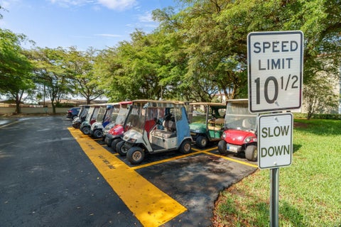 Tiny photo for 1503 CAYMAN Way #B1, Coconut Creek, FL 33066 (MLS # B26086670)