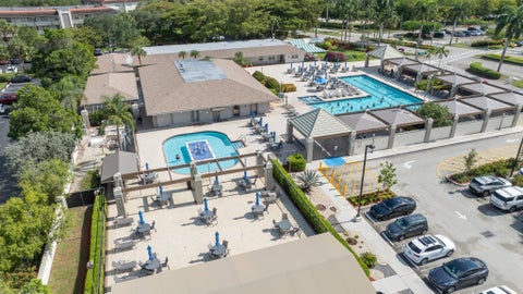 Tiny photo for 1503 CAYMAN Way #B1, Coconut Creek, FL 33066 (MLS # B26086670)