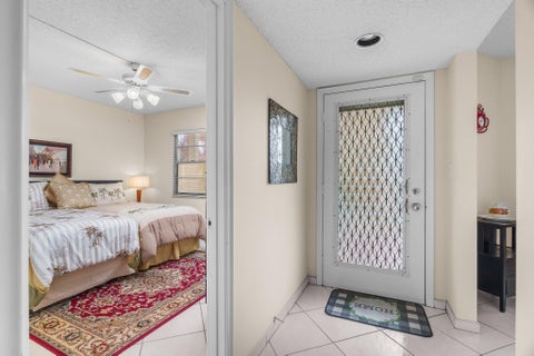 Tiny photo for 1503 CAYMAN Way #B1, Coconut Creek, FL 33066 (MLS # B26086670)
