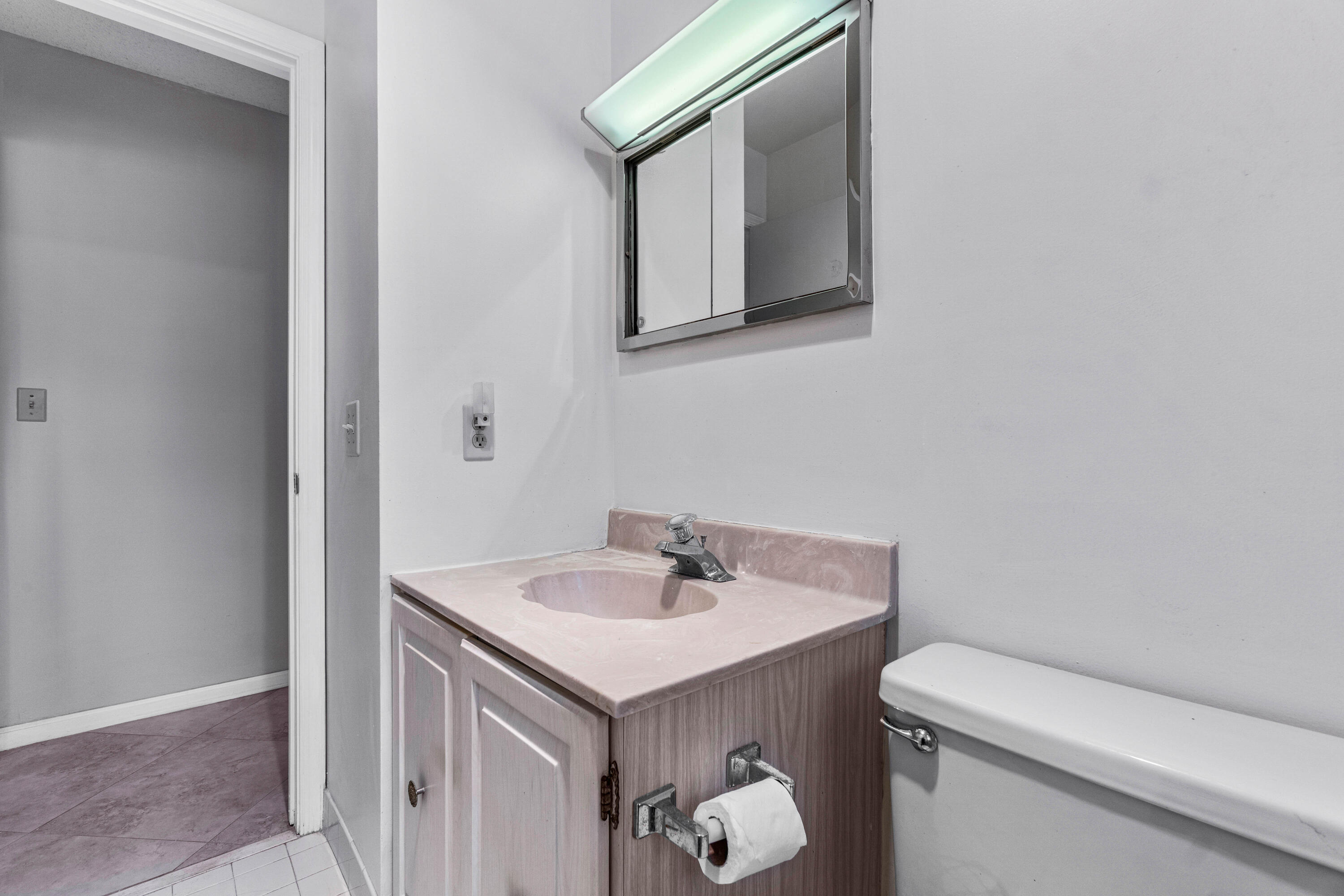 GREENTREE VILLAS CONDO - Residential