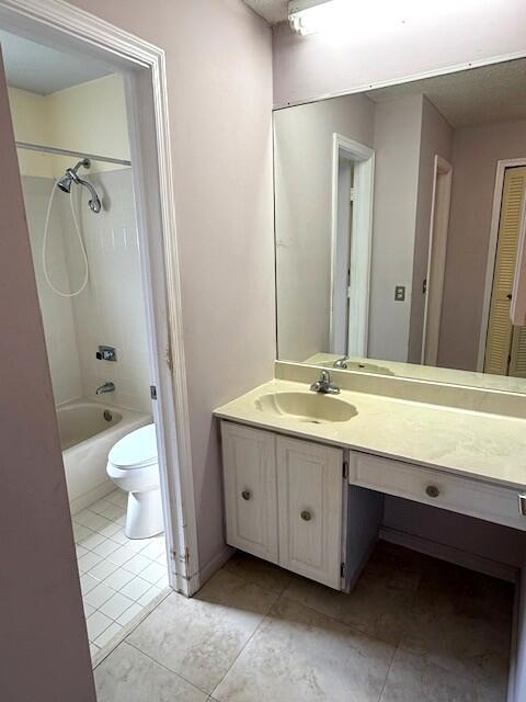 GREENTREE VILLAS CONDO - Residential