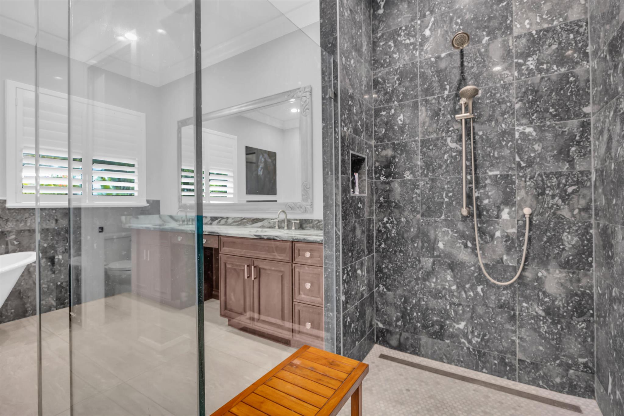 LOXAHATCHEE GARDENS - Residential