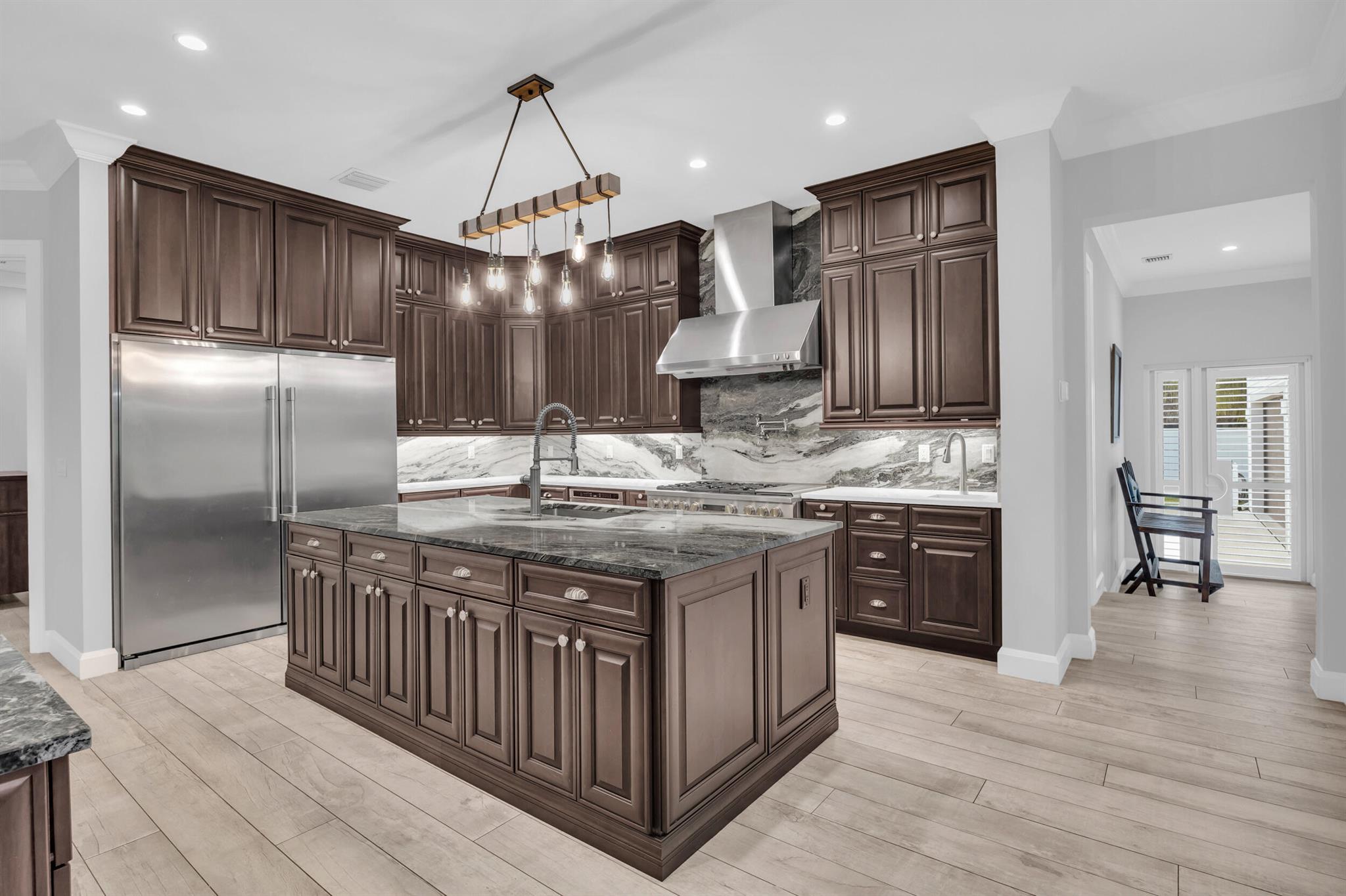 LOXAHATCHEE GARDENS - Residential