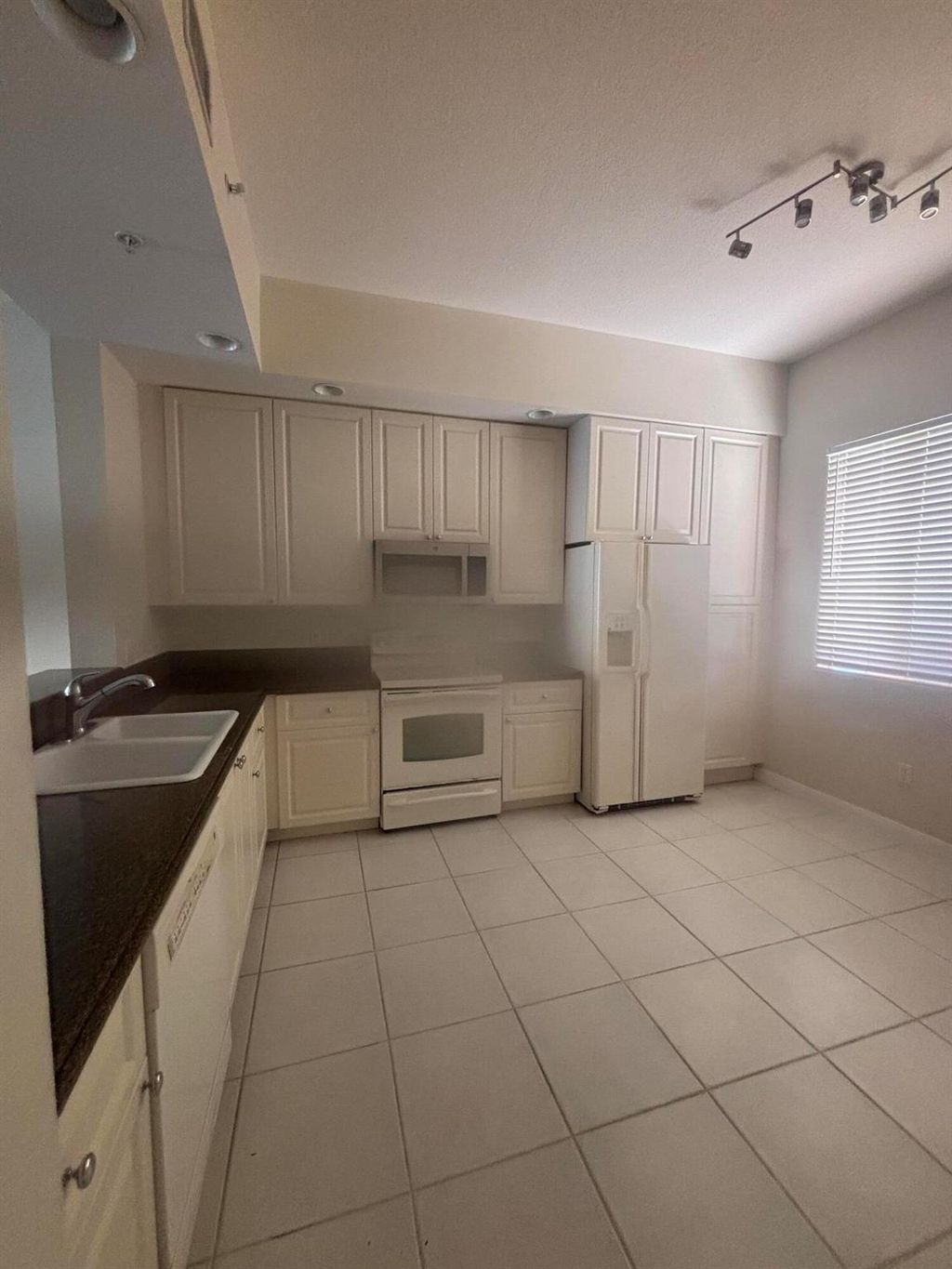 Photo of 17 Harbour Isle Drive W #103, Fort Pierce, FL 34949 (MLS # R11130588)