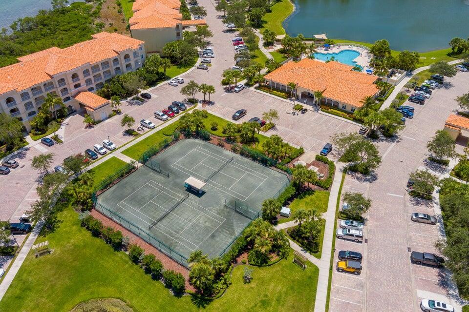 Harbour Isle West - Residential Lease